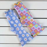 Bright Daisy Check Flares