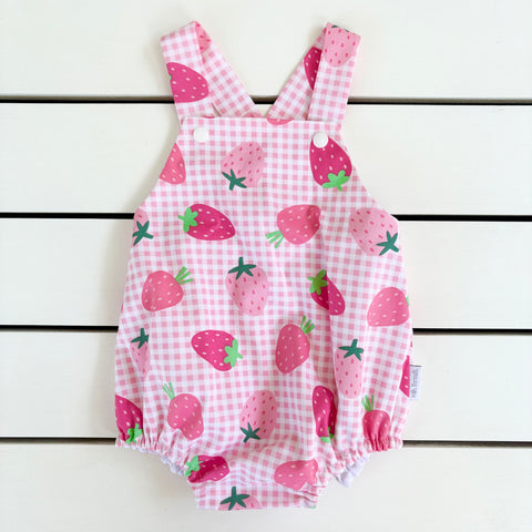 Strawberry Romperall