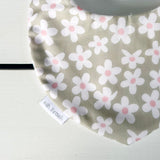 Green Daisy Dribble Bib