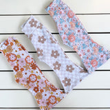 Neutral Daisy Flares